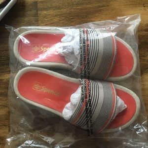 NWB- Spenco sandals From Fourfoot size 6